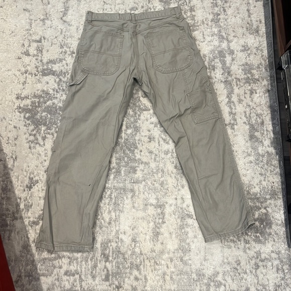 Wrangler Cargo Pants - Picture 2 of 2